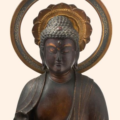 JAPON XIXE SIECLE Subject in brown lacquered wood, representing the Buddha seated...