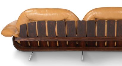 JORGE ZALSZUPIN (1922-2020) 
IMPORTANT "PRESIDENCIAL" SOFA
Rosewood veneer seat shell...