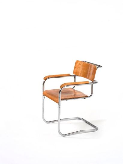 Marcel Breuer (1902-1981) 
OFFICE FOLDER Chrome-plated metal tubular desk chair with...