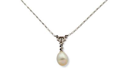 null NECKLET "PERLE FINE" EN GOUTTE Fine pearl, eight - eight cut diamonds, 18K (750)...