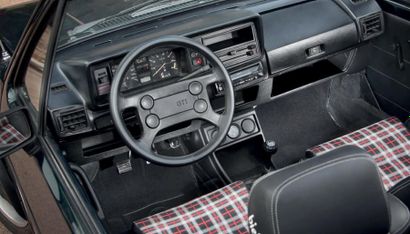 1982 Volkswagen Golf GTI Cabriolet Bieber Rarissime et unique en France
Restauration...