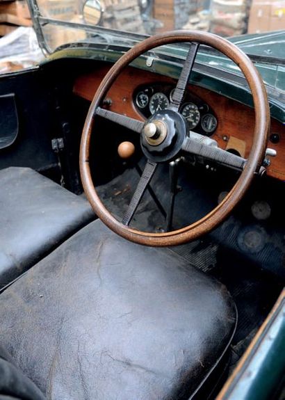 1931 Hotchkiss TORPEDO AM2 Historique connu depuis 1960
Rare carrosserie Torpedo
Patine...