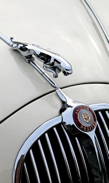 1962 Jaguar MK2 3.8 Même propriétaire pendant 25 ans
Belle restauration ancienne
Important...