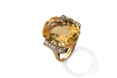 null Bague "citrine"

importante citrine, diamants, or jaune 18K (750).

Td.: 50...