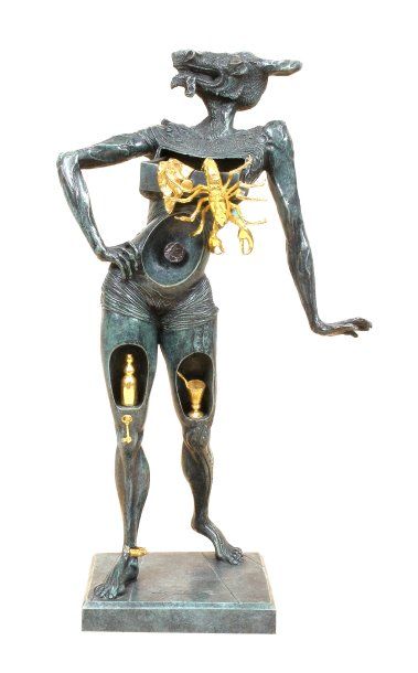 DALI Salvador Le Minotaure Sculpture Fonte la cire perdue Patine vert Florentin H...