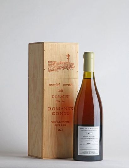 null 1 B MARC DE BOURGOGNE 70 Cl 45,1% (original wooden case) (bottled on December...