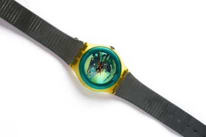 SWATCH Swatch 

Vers 1987

GK103

Turquoise Bay

Diam: 34mm

Boucle détachée du bracelet

Etui

Pile...