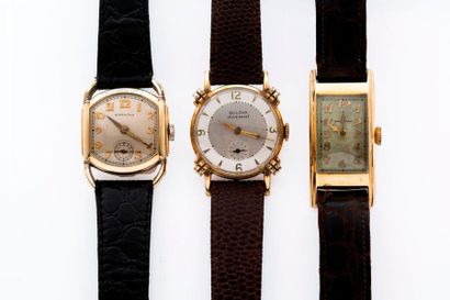 LOT DE TROIS MONTRES Lot de trois montres 





Bulova

Vers 1950

Boitier plaqué...