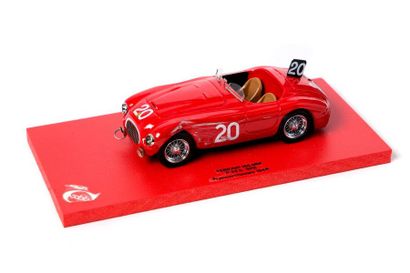null CODOLO

Ferrari 166 MM 24H de Spa Francorchamps 1949 N°20

Chinetti Vainqueur...