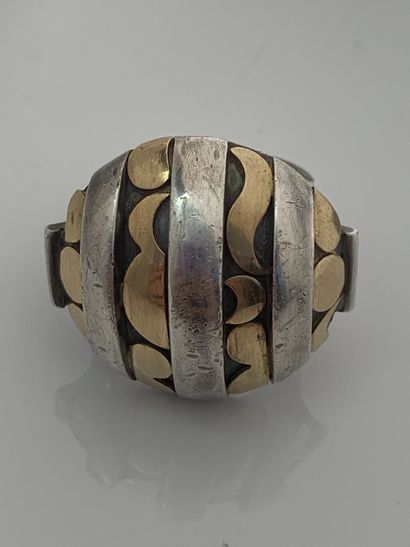 Jean Després 
Ring "ball"



Silver (<800), vermeil



Master stamp



Td. : 58 -...