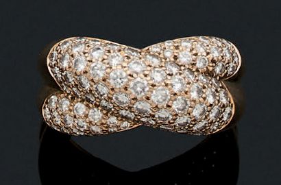 CARTIER "COLISÉE"
Diamond ring, 18K (750) yellow gold
Signed, numbered and dated
Ecrin,...