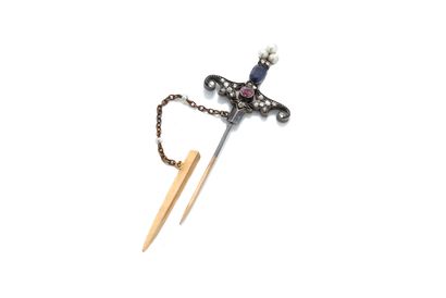 null Sword" pin
Blue and colourless stone, pearls, rose-cut diamonds
18K (750) gold,...