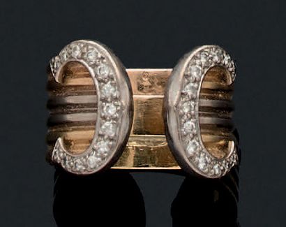 CARTIER 戒指型号"双C"
三款18K（750）金
紧箍咒上的签名
Td.：50/Pb.：6.9克
三金戒指。