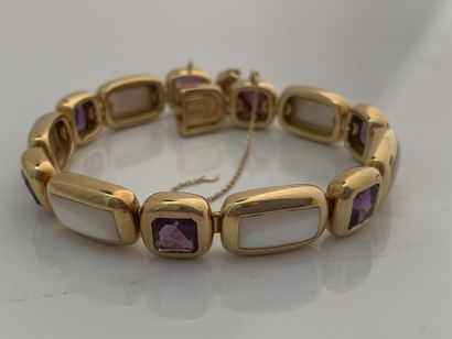 VAN CLEEF & ARPELS Earrings and bracelet design set
Amethyst, mother-of-pearl, 18K...