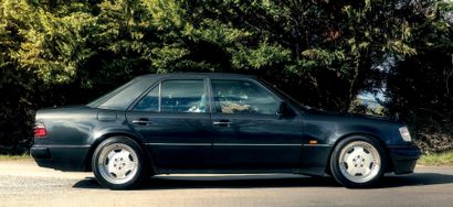 1994 Mercedes-Benz E60 AMG 
最终的W124

不到76 000公里

罕见的E60 AMG版本

法国汽车注册正在进行中

底盘号：WDB1240361C118912。



奔驰500...