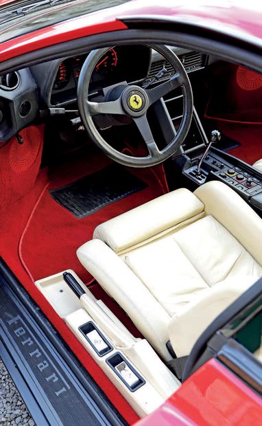 1988 Ferrari TESTAROSSA 
Seulement 30 013 km certifiés

Voiture en très bel état...