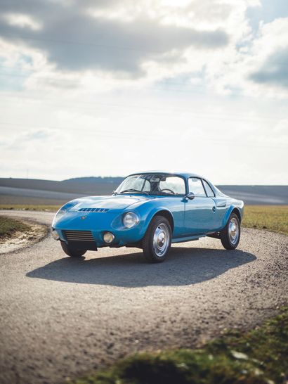 1967 Matra Djet V 
In the same collection for 22 years

First car with central rear...