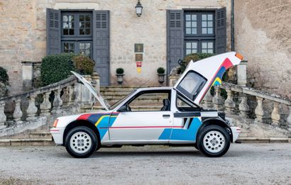 1985 Peugeot 205 Turbo 16 
为数不多的白色Turbo 16之一

9,900公里的原点

卓越的销售

法国汽车登记文件

底盘编号：VF3741R76E5100033。



















1983年，标致推出了205车型，当时厂家正处于财政困难之中，它的未来取决于这款新车型的成功。为了提升自己的形象，标致决定用一款接近205的车型来竞争。205...