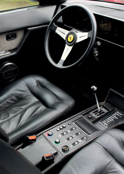 1983 Ferrari MONDIAL 3.0 QUATTROVALVOLE 
Etat d’origine

Carnets et trousse à outils

Très...