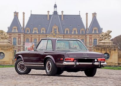 1969 Mercedes 280 SL PAGODE Etat proche du neuf Plus de 55 000 € investis dans la...