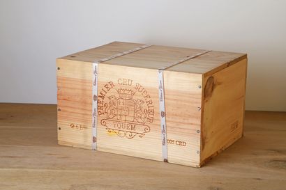 null 6 B CHÂTEAU D'YQUEM (original wooden case with a ring) - 2005 - C1 Superior...