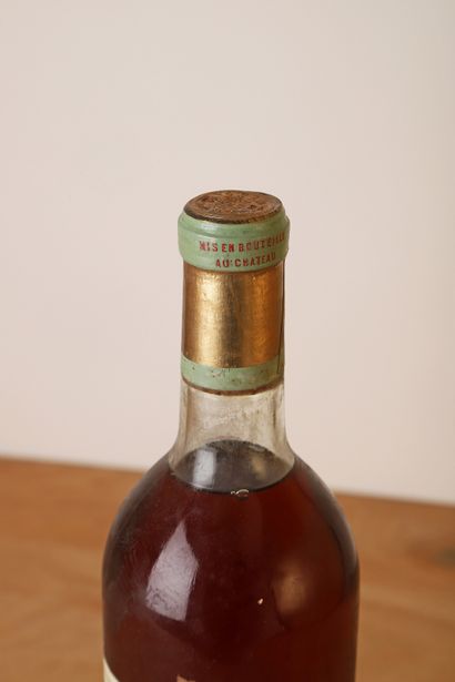 null 1 B CHATEAU D'YQUEM (T.L.B.；轻度E.T.H.；邮票囊有1个侧边裂痕，稍有凹陷；非常好) - 1950 - C1 Superior...