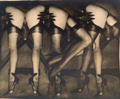 PIERRE MOLINIER (1900-1976) 
"介绍"（摄影作品），约1967-1970年

摄影版画。在背面，有打字的注释 "P.莫利尼耶：照片-蒙太奇：为...