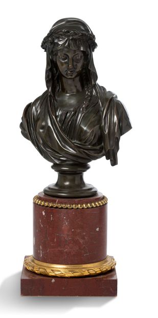 D'après Louis-Simon Boizot (1743-1809) 
Iphygénie et Chryses
Paire de bustes en bronze...