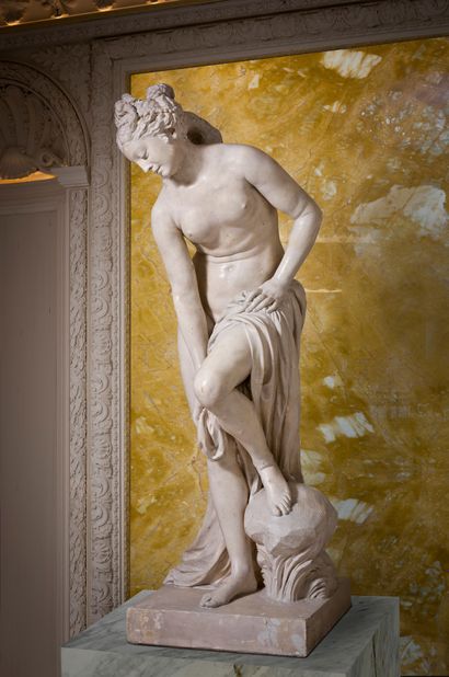 CHRISTOPHE GABRIEL ALLEGRAIN (1710-1795), D'APRÈS 


Vénus au bain



Plâtre d'après...
