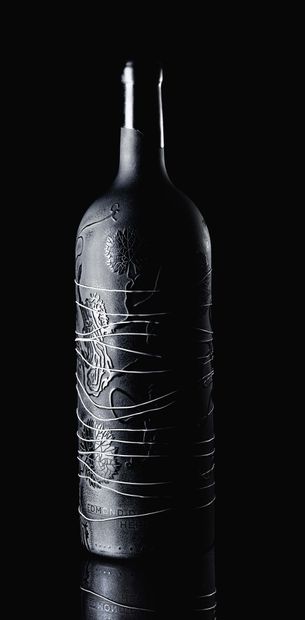 null 
1马格南Chateau des Laurets Baron Edmond Sélection parcellaire 2015

一款单一品种的酒（100%梅洛），来自庄园内4公顷最古老的梅洛地块。

一款独特的马格南酒，来自36个编号的瓶子，由Gilles...