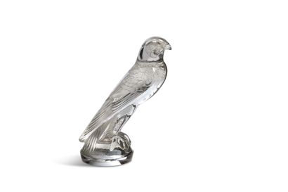 LALIQUE LALIQUE

Mascotte Faucon

Sujet zoomorphe en verre moulé-pressé. Signé en...