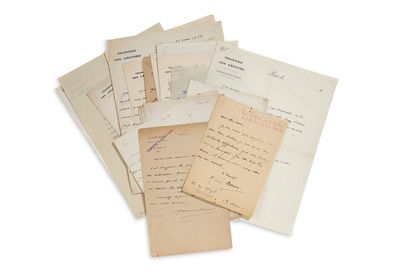 BARRÈS Maurice (1862-1923) 
30 L.A.S."Barrès"或"Maurice Barrès"1887-1923和n.d.；30页，格式各异，其中大部分有一张众议院的信笺，一张La...