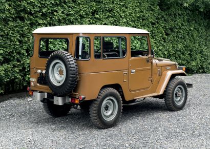 1979 TOYOTA LAND CRUISER BJ40 
Première main jusqu’en 2014

4x4 mythique

Etat concours



Titre...