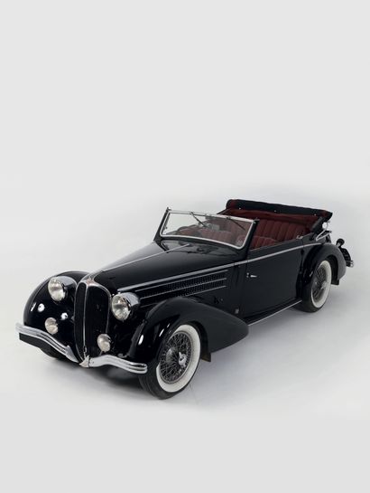 1937 DELAHAYE 135 M CABRIOLET CHAPRON 
Dans la même famille entre 1937 et 1974.

Superbe...