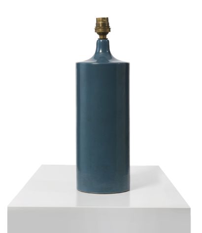 Georges JOUVE (1910-1964) 
LAMP STAND Of cylindrical form in blue glazed earthenware.
Signature...