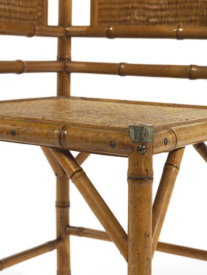 Travail SUÉDOIS ANGLE CHAIR Bamboo structure, seat and back covered with woven rattan....