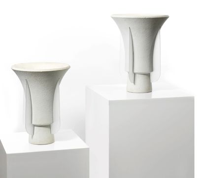 ARLUS Pair of plaster and glass lamps by Arlus, mark of stamps.
Trace of a stamp...