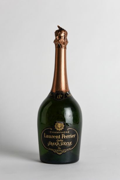 null 1 B CHAMPAGNE BRUT CUVÉE GRAND SIÈCLE - NM - Laurent Perrier