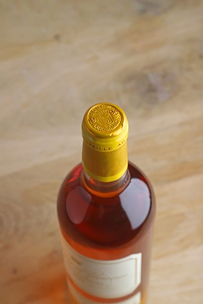 null 1 B CHATEAU D'YQUEM - 1994 - C1 Supérieur Sauternes