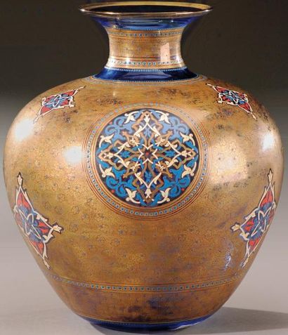 PHILIPPE-JOSEPH BROCARD (mort en 1896) Exceptionnel vase de forme ovoïde à col étranglé...