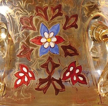 PHILIPPE-JOSEPH BROCARD (mort en 1896) Paire de vases en forme de lampes de mosquée...