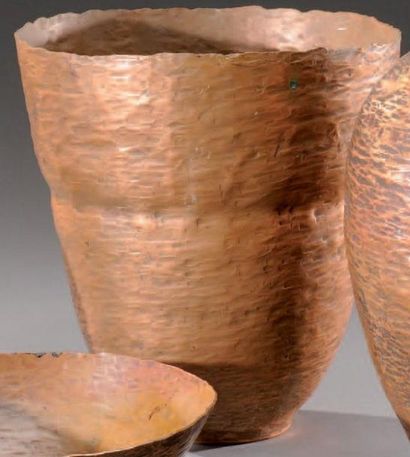 CLAUDIUS LINOSSIER (1893-1953) Ebauche de vase de forme tronconique à col évasé en...