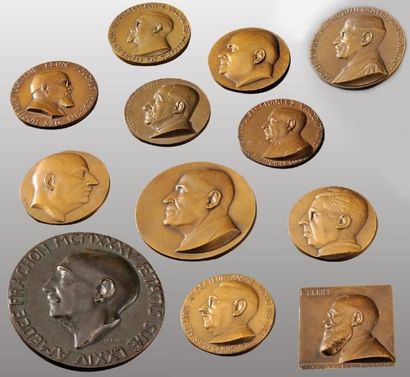 CLAUDIUS LINOSSIER (1893-1953) Lot de douze médailles commémoratives en bronze à...