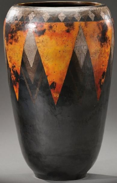 CLAUDIUS LINOSSIER (1893-1953) Exceptionnel vase de forme tronconique légèrement...