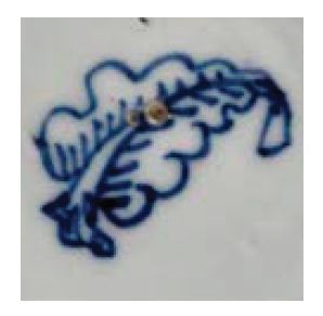 CHINE PÉRIODE KANGXI (1662-1722) 


青花瓷彩瓶，装饰有花卉组合，莲花瓣内的花草。 底部有叶子标记。



H.32厘米（颈部...
