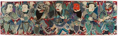 null 中国，19世纪末

大的深红色亚麻布面板上绣有多色丝线，表现七个歌剧演员的半身像，内衬为蓝色亚麻布。



尺寸：92 x 329 cm