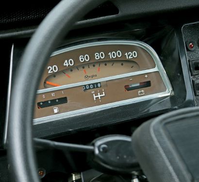 1990 Citroën 2 CV Charleston 18 km au compteur 
Voiture neuve d’époque, jamais immatriculée

Modèle...