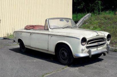 1960 Peugeot 403 Cabriolet 
Same owner since 1983

Constantin compressor

Barnfind



French...