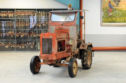 Circa 1960 Tracteur à moteur Citroën B2 
Handbuilt

Citroën technology

To be restarted



No...