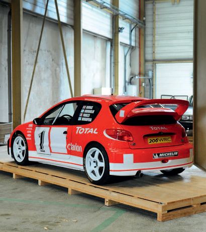 2003 Peugeot 206 WRC Showcar 
Voiture officielle, construite

avec de véritables...